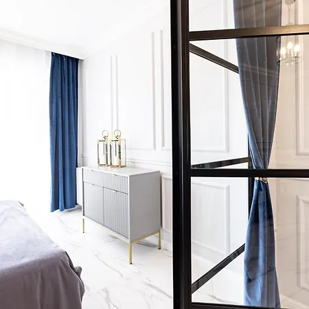 Glam & Loft Apartament *